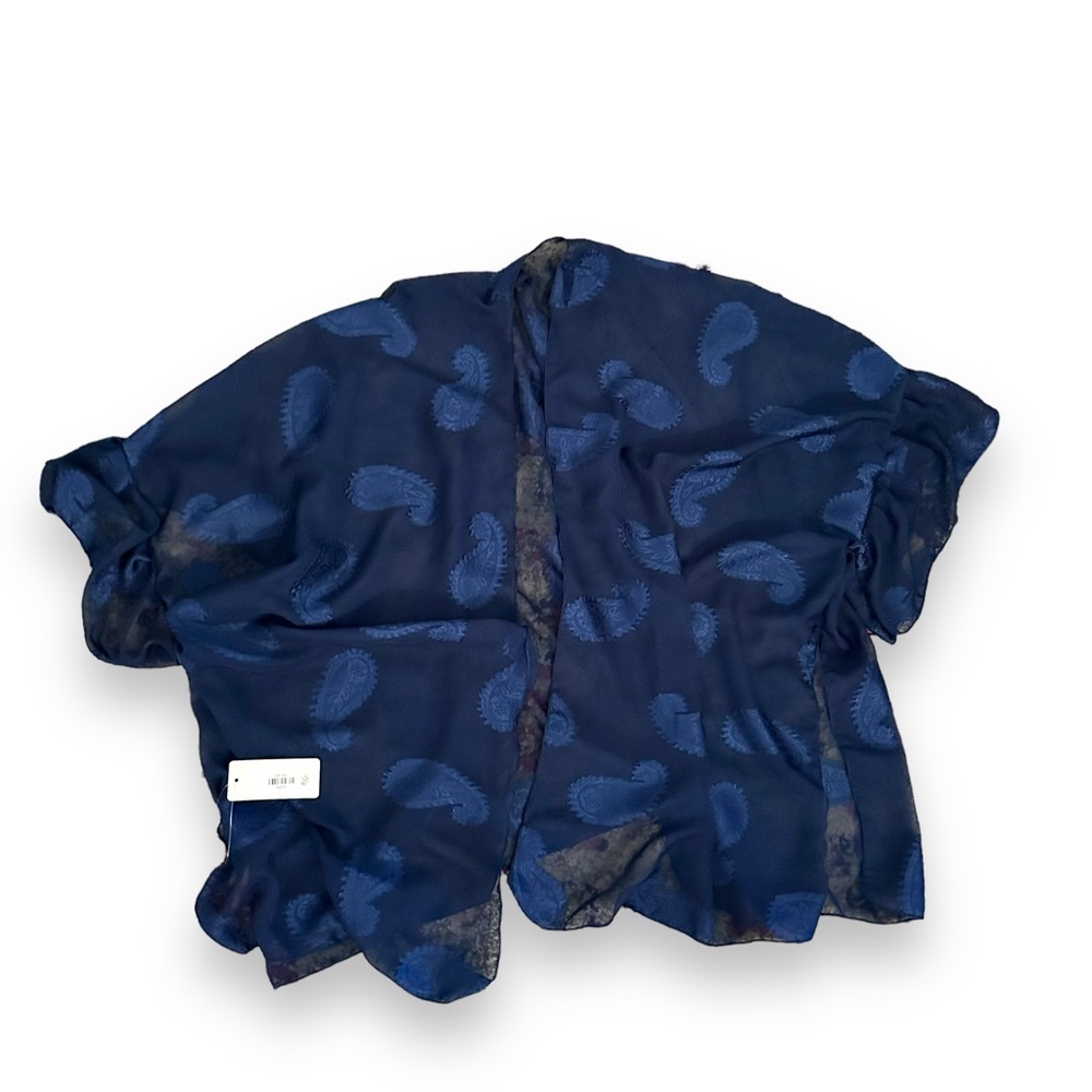 LF paisley sheer opened front top